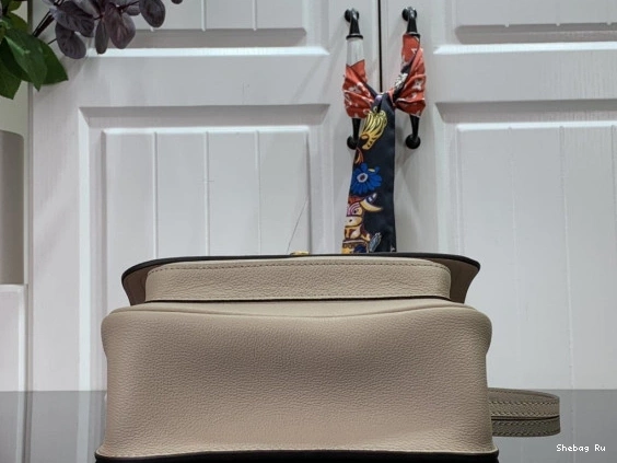 VUITTON LOUIS LOCKME PM CHAIN 0731